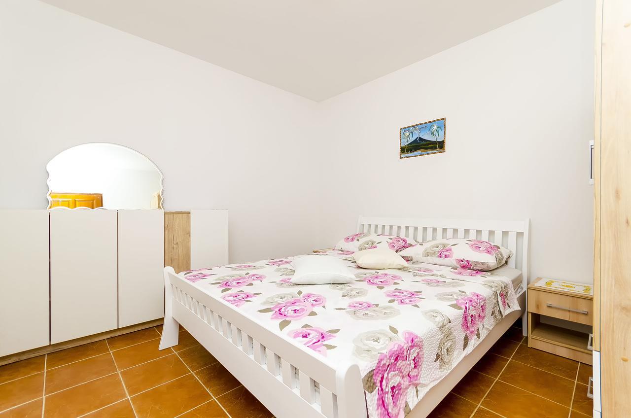 Apartments Mirko I Anda Donji Okrug  Ngoại thất bức ảnh