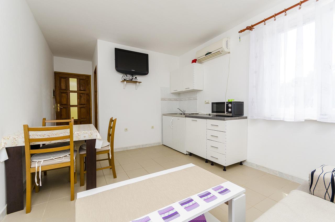 Apartments Mirko I Anda Donji Okrug  Ngoại thất bức ảnh